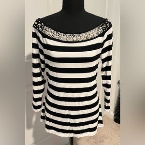 White House Black Market Sequin/Pearl Scoop neck Top. Size L